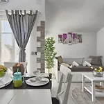 La Mer-4 By Interhome *